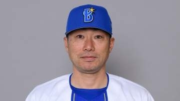 【DeNA】相川監督が阪神のリクエスト成功で審判に確認求める　ファウル判定が死球に覆る