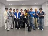 「INI、“ありのままの姿”で挑んだ写真集が上半期『男性写真集』1位　お気に入りカットは“コモ湖”」の画像1