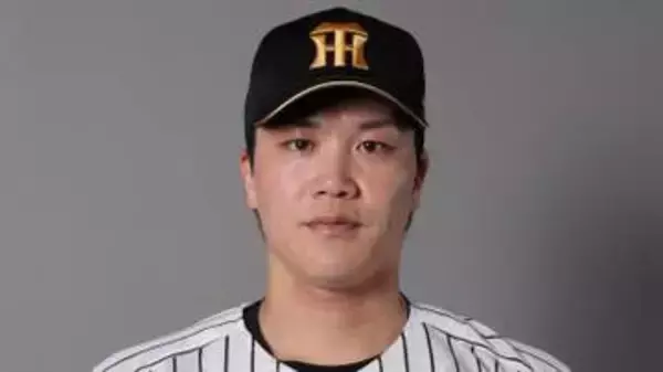 【阪神】捕手の伏見寅威にヒヤリとする一幕　サイン違いか髙橋遥人のストレートが脇腹付近に直撃　倒れ込むもプレーは続行