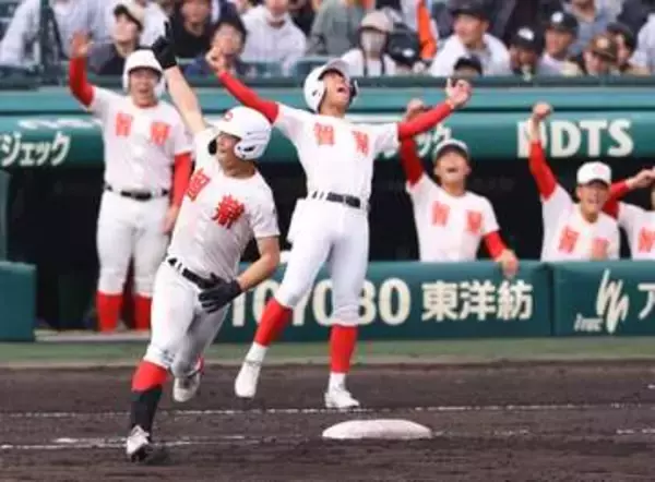 「【センバツ】智弁学園が準優勝　一時は2年生4番の一発で追いつくも7回に突き放される　エース杉本真滉は7失点も10奪三振」の画像