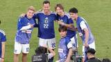 「吉田麻也に堂安律や久保建英が感謝「needs you.キャプテン！日本サッカーにまだまだ貢献お願いします！！」「Legend」」の画像1