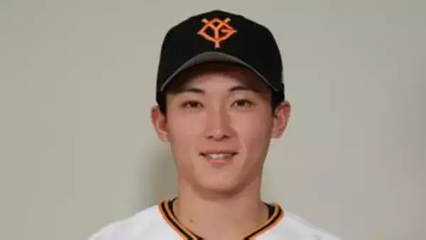 【巨人】初回、セカンド浦田俊輔の軽快な守備光る　二つの難しい打球を処理し先発・則本昂大を援護　打線は2回表に先制