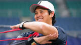 「大谷翔平にプチハプニング　合流初日のミスに照れ笑い」の画像1