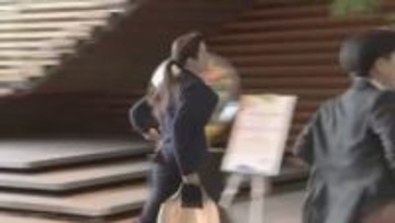 高速事故渋滞で、閣議や委員会に遅刻…委員会は流会に