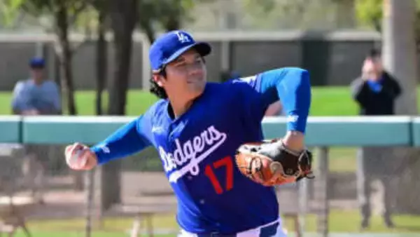 大谷翔平が今季初のライブBPに登板　捕手ラッシングも仕上がりに満足　足元への打球を放った新加入バッターは「正直ヒヤリと…」