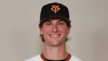 【巨人】ウィットリーが3回まで無安打無失点投球　打者10人からフライアウト5つ　初回はすべて外野フライで3アウト