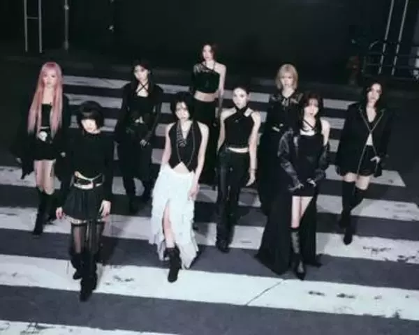 NiziU　最新アルバムが乃木坂46以来、史上2組目の記録達成