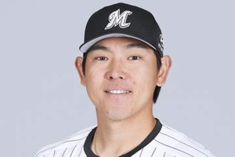 【ロッテ】安田尚憲が放った“珍打球”　大きな当たりはフェンスのクッションにスッポリ→勝ち越しタイムリーに貢献