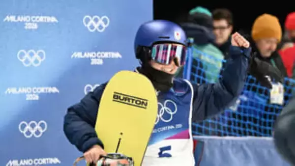 女子ビッグエア　初出場の深田茉莉「すごい緊張」も5位で予選通過　重圧かかる3本目で高得点