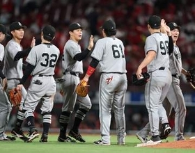 【巨人】鬼門とされてきたマツダスタジアムで今季勝ち越し決定　橋上監督代行は“苦手意識”について「若い選手も多いですから…」