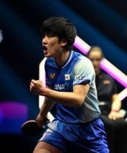 【卓球】男子シングルス張本智和がエースの貫禄　相手を3-0と圧倒　混合団体W杯ステージ2 香港戦　日本はあと1ゲームで勝利