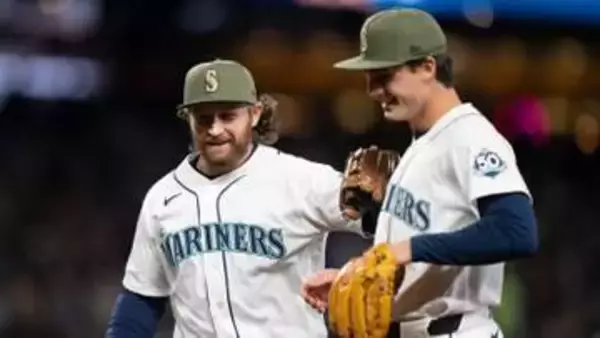 【MLB】タティスJr.のショート定位置ゴロをセカンドが逆シングル＆ジャンピングスローで仕留める　マリナーズのコール・ヤングが注目ビッグプレーで躍動