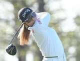 「ゴルフ・佐久間朱莉がメジャー初制覇へ4打差スタート　腰に痛みも「出たい気持ちしかなかった」」の画像1