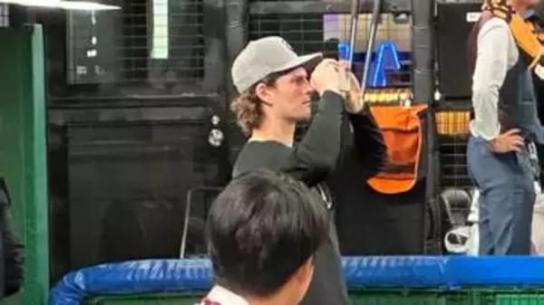 「ジャングルの真ん中にある球場みたい」巨人・ウィットリー　西武本拠地は「真夏に来たら違ったかもですが、なんか好き」