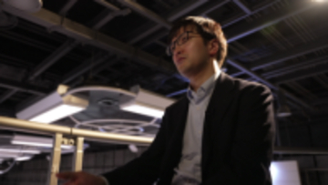 ウクライナ「地下の学校」へ 　「ボーン・上田賞」日テレ記者