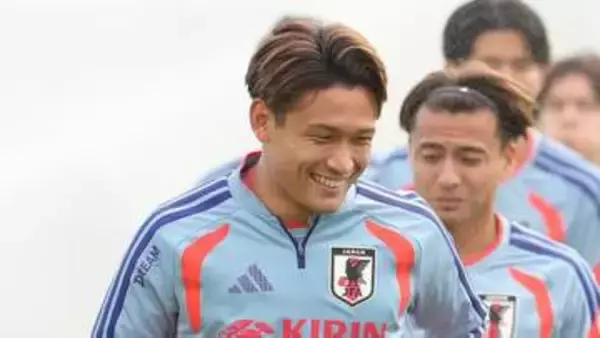 【サッカー日本代表】初招集の松木玖生がデビュー戦で初ゴール　カットインから左足で豪快シュート