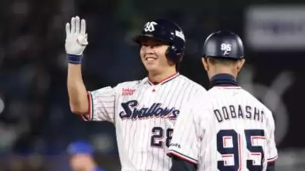 【ヤクルト】池山監督の采配ズバリ「打者陣もなんとかしないといけないって思いも強くなる」　“8番投手”で松本健吾が見事なつなぎ