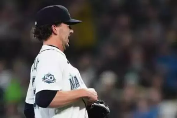【MLB】ボールが消える珍事　投手直撃のライナー行方探すもどこにもない!?　出てきたところはまさかの…記録はシングルヒットに