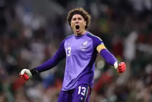 【W杯】開催国メキシコが圧巻3発でチェコに勝利　3連勝と完璧な首位突破＆40歳オチョアが6大会連続出場飾り　満員のスタジアム大熱狂