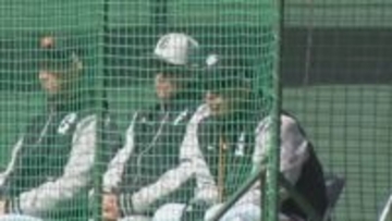 「ケガ人がいないってことが一番」巨人・阿部監督　紅白戦をホーム後ろから見守る