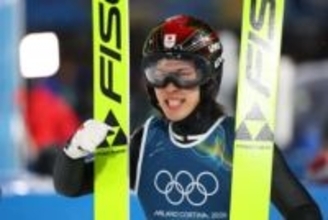 【男子ラージヒル】二階堂蓮が1回目で驚異の140メートル大ジャンプ　トップで2回目、悲願の金へ　小林陵侑が11位、中村直幹は21位