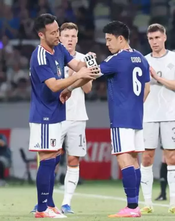 【サッカー】ケガから復帰の遠藤航「幸せを感じながらプレー」　前主将・吉田麻也からの影響語る　キャプテンマーク託される