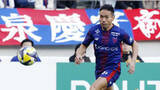 「FC東京・長友佑都と契約更新「正面突破 Yuto Nagatomo」」の画像1