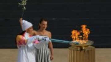 ミラノ・コルティナ五輪を前に聖火が現地へ　日本勢は22年北京大会で3つの金含む計18個のメダルを獲得　1人で4つ手にする選手も