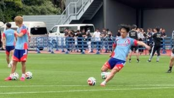 上田綺世　練習で“強烈シュート”連発　前回W杯は「悔しがる権利もないような感覚」充実した4年間をぶつける