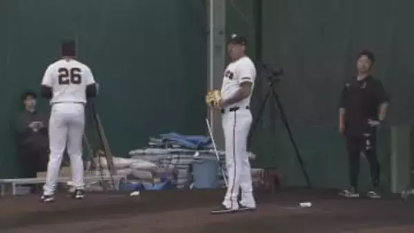 「ブルペンのボールがちょっと、異次元」巨人・新外国人投手3人のブルペンに杉内コーチがうなる