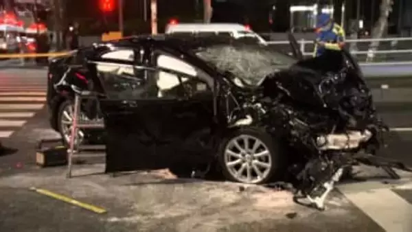 東京・赤坂で乗用車など6台絡む事故　10人ケガ、うち男性1人が心肺停止