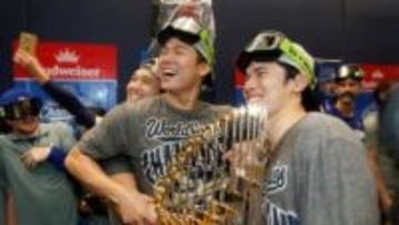 「山本の活躍は誰にも再現できないだろう」ロバーツ監督がうなる　シャンパンファイトで“オカヤマコール”も響く