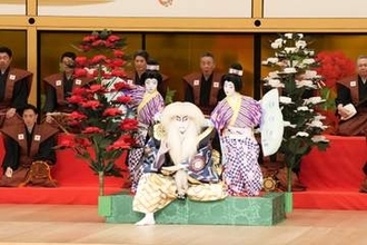 市川團十郎　歌舞伎座で『春興鏡獅子』を再演　胡蝶の精は市川ぼたん・市川新之助