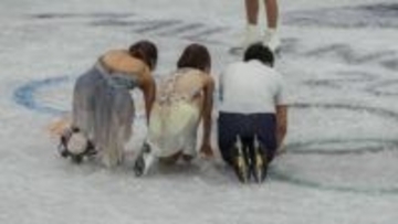 “りくりゅうペア”が明かす五輪マークをなでた意味「様々な経験をさせていただいた」と感謝語る