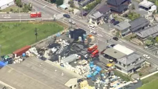 「廃プラスチック燃えて黒煙が」工場で火事　栃木