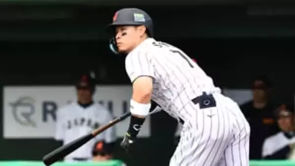 【侍ジャパン】佐藤輝明が日本球界の誇る“4番”っぷり見せつける　初球をとらえ確信の先制3ラン