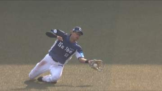 「あえて打球のラインをずらす」西武・西川愛也のスライディングキャッチを赤星憲広氏が大絶賛