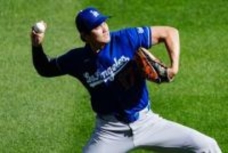 【大谷翔平】二刀流で出場　初回のマウンド3つのアウトは全て三振に仕留める上々の立ち上がり　第1打席は一ゴロに倒れる