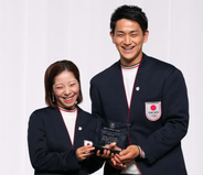 りくりゅうペア・堀島行真らにオリンピック特別賞　橋本会長は選手たちの活躍たたえる　日本選手団の解団式【ミラノ・コルティナオリンピック】
