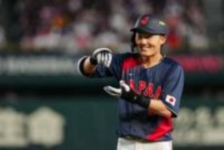【侍ジャパン】守備の名手・井端監督が攻守に貢献の源田壮亮を絶賛　今大会初戦3安打4打点、下位打線の“彼”が侍の「得点源」