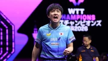 【卓球】張本智和が松島輝空を4-2で撃破！　妹・美和との兄妹優勝に王手　決勝は韓国のオ・ジュンソンと激突