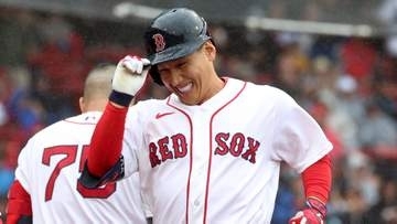 【MLB】吉田正尚が今季第1号ソロ　雨の中での一発に笑顔はじける　内角低めの球をすくい上げる“らしさ全開”バッティング