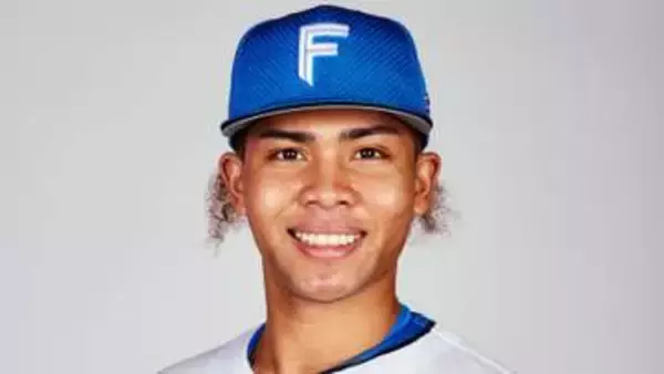 【日本ハム】骨折から約1か月半　水谷瞬が復帰初戦でヒット記録　塁上で白い歯こぼし安どの様子も