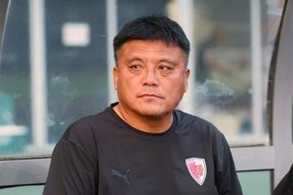 J1浦和レッズ　曺貴裁が監督就任を発表「選手の思い、エネルギーを結集させ、ひとつのドラマを一生懸命作っていきたい」