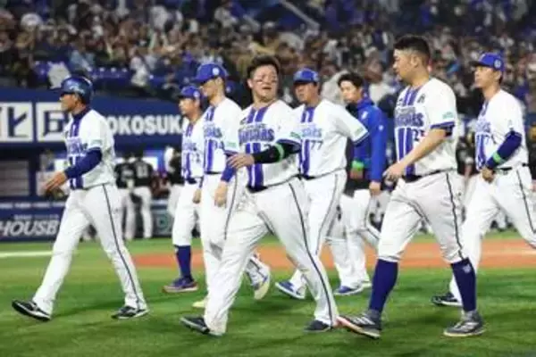 【DeNA】2試合連続で延長突入の大熱戦も…ソフトバンクに2連敗　移動日を挟み敵地・福岡に乗り込む　24年は2連敗からの4連勝