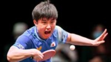 【卓球】張本智和が中国選手に連勝しベスト8進出　連続ポイント奪われた後の怒とうの攻めで勝ち上がる