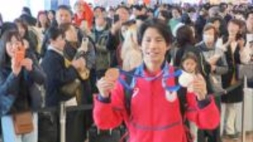 「1位の父を見せたい」銀＆銅獲得の堀島行真が娘への思い　長いフライトでは五輪期間振り返り「4年後にはどういう自分でいたいかを書き留められた」