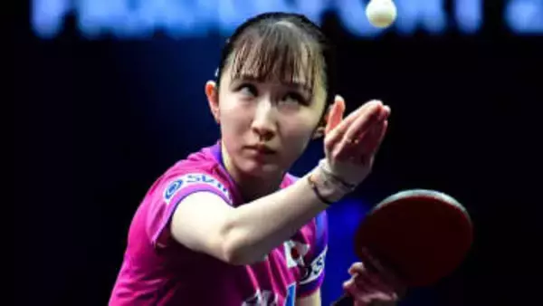 【卓球】早田ひなと蒯曼の壮絶ラリー　24回も続く熱戦　年間王者を決める大会はし烈を極める〈WTTファイナルズ香港〉