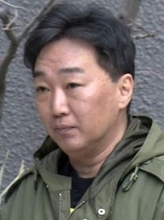 スピードワゴン・小沢一敬「今後も漫才やっていきたいです」　井戸田潤との2ショット写真を公開