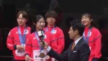 中井亜美「優しさや笑顔をたくさんもらった」　後輩からの言葉に坂本花織はうれしそうな笑顔　フィギュア陣もパレードで歓喜